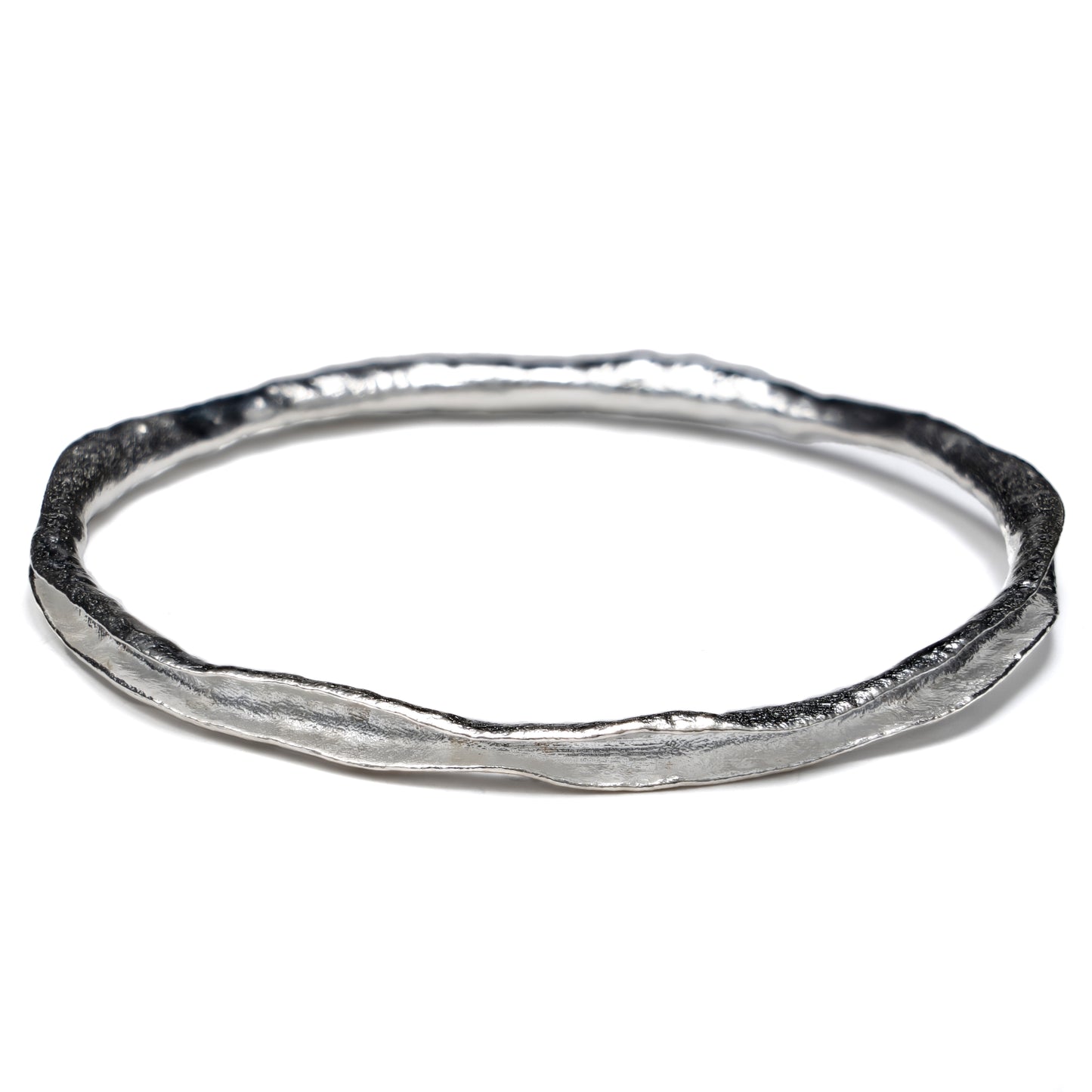 Empty pod bangle