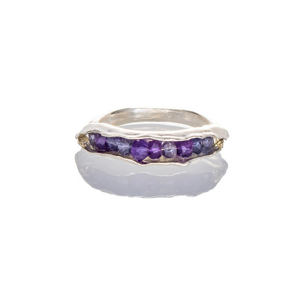 Iolite mix pod ring