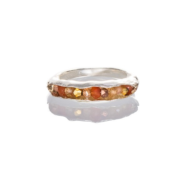 Pod ring with a mix of semi-precious stones.